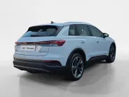Audi Q4 e-tron 35 Launch edition Advanced 55 kWh | 1e Eigenaar | Dealer onderhouden | Android Auto/ Apple Carplay | Adaptieve Cruise Control | Dodehoekdetectie | Navigatie pack | 20'' velgen | 12 maanden garantie
