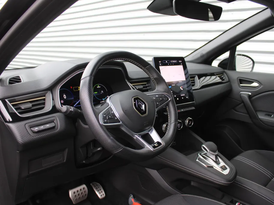 Renault Captur 1.6 E-Tech Full Hybrid 145 E-Tech Engineered | Automaat | Camera | Clima | Carplay | Cruise | LED | Navi | Keyless | 18' LM |