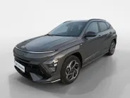 Hyundai Kona 1.6 GDI HEV N Line TREKHAAK | ALL SEASON BANDEN| NU RIJKLAARPRIJS!! Premiumpakker GRATIS!! Incl. 12 maanden garantie!