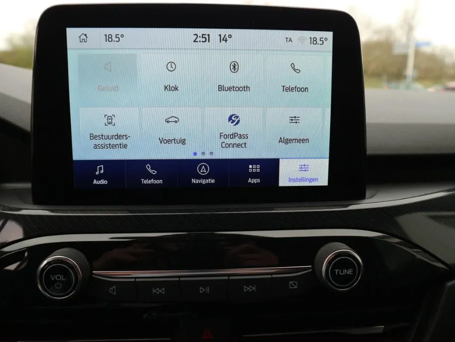 Ford Kuga 2.5 PHEV ST-Line | 225 pk | WINTERPAKKET | CAMERA | NAVI |