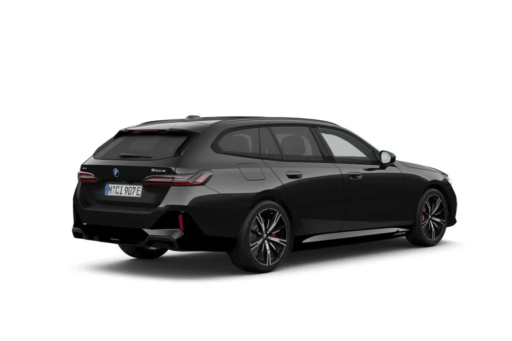 BMW 5 Serie Touring 550e xDrive