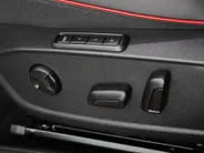 Volkswagen Golf 2.0 TSI 300pk DSG GTI Clubsport · Panoramadak · Leder Vienna · Camera · Harman & Kardon · Stuur- & Stoelverwarming & Stoelverkoeling · Elek. Stoel + Geheugen · Dodehoeksensoren ·