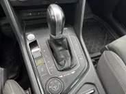 Volkswagen Tiguan 2.0 TSI 4Motion Highline | Trekhaak | Adapt. Cruise Control | Stoelverwarming | Climate Control | Parkeersensoren |
