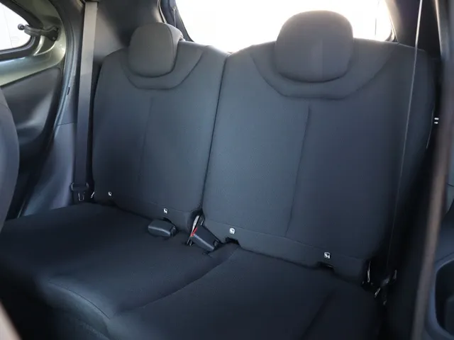 Toyota Aygo X 1.0 VVT-i MT Pulse Bi-tone | Carplay | All Seasons