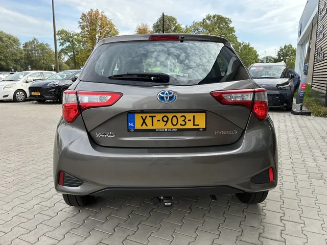 Toyota Yaris 1.5 Hybride Design Sp.| Trekhaak | Navi
