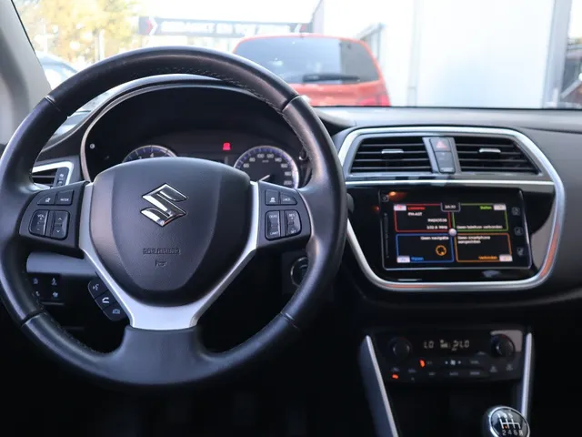 Suzuki S-Cross 1.4 BoosterJet Select Hybrid Adaptive Cruise | Carplay | Trekhaak