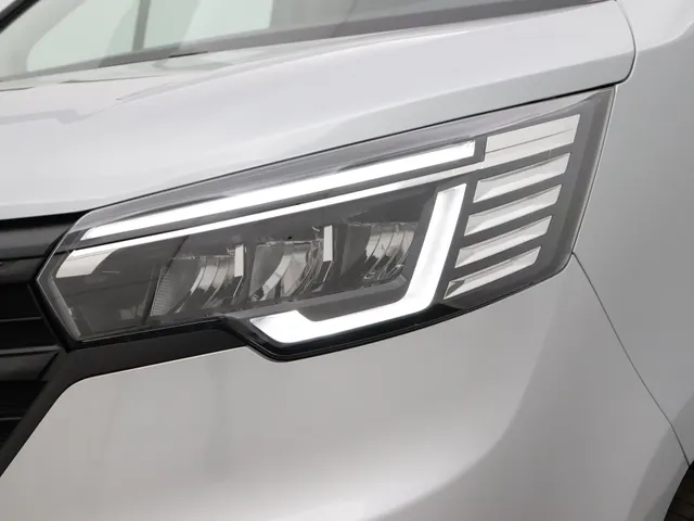 Renault Trafic 170PK L2H1 | 2 SCHUIFDEUREN | Luxe | DC DUBBEL CABINE BLACK EDITION | FULL OPTION | NAVIGATIE | CAMERA | KEYLESS | PARKEERSENSOREN