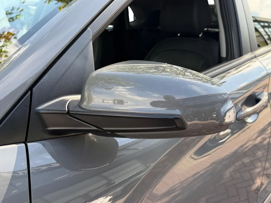 Hyundai Kona EV Premium 64 kWh HEAD UP DISPLAY | LEDEREN BEKLEDING | 455 KM ACTIERADIUS | ACC | DODEN HOEK DETECTIE | 12 MAANDEN BOVAG GARANTIE