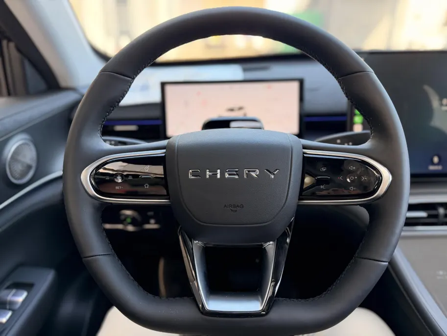 Chery Tiggo 8 1.5 Unique PHEV DRIVING ASSISTANCE I PANORAMA DAK I 7 PERS I VOL LEDER / ALCANTARA I APPLE CARPLAY / ANDROID AUTO I