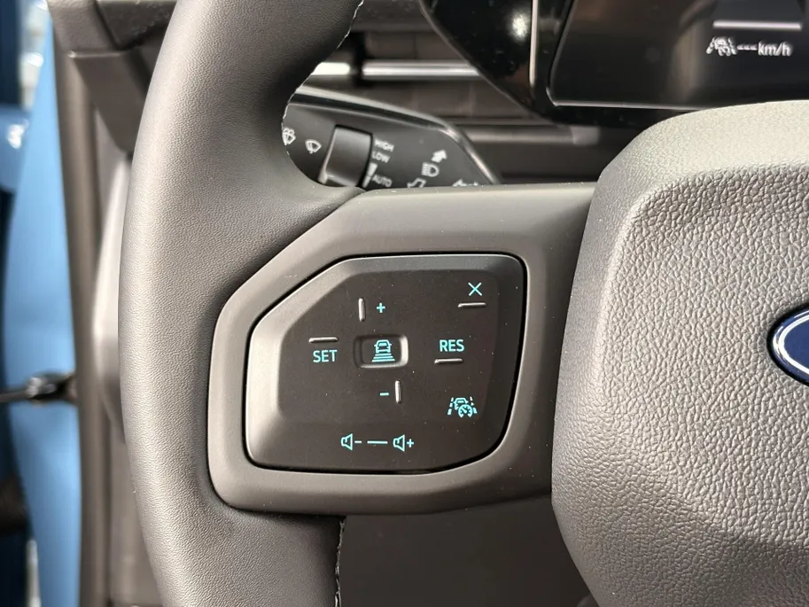 Ford Capri Collection Extended Range RWD 79 kWh UIT VOORRAAD I DRIVER ASSIST PACK I BODYKIT I WINTER PACK I 230V AANSLUITING I 21 ' LM VELGEN I APPLE CARPLAY / ANDROID AUTO I