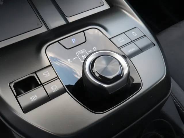 Toyota C-HR+ Executive AWD 77 kWh | Stoel/Stuur Verwarming | Matrix Led Lampen | 360 Camera