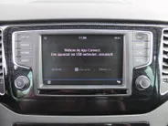Volkswagen Golf Sportsvan 1.4 TSI Sound | Automaat | Navi | Trekhaak | 16” LM | Stoelverwarming | Cruise adapt. | All seasons | Apple CarPlay/Android Auto |