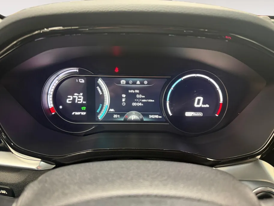 Kia e-Niro DynamicPlusLine 64 kWh Dealer onderhouden | Stoel + stuurverwarming | Climate control | 3 Fase laden |