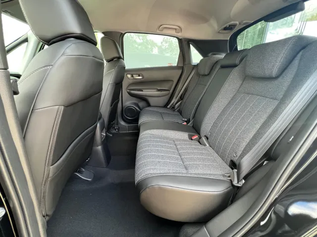 Honda Jazz 1.5 e:HEV Advance NIEUW | FULL HYBRID | APPLE CARPLAY | ANDROID AUTO | ACHTERUITRIJCAMERA | STOEL + STUURVERWARMING | NAVIGATIE |