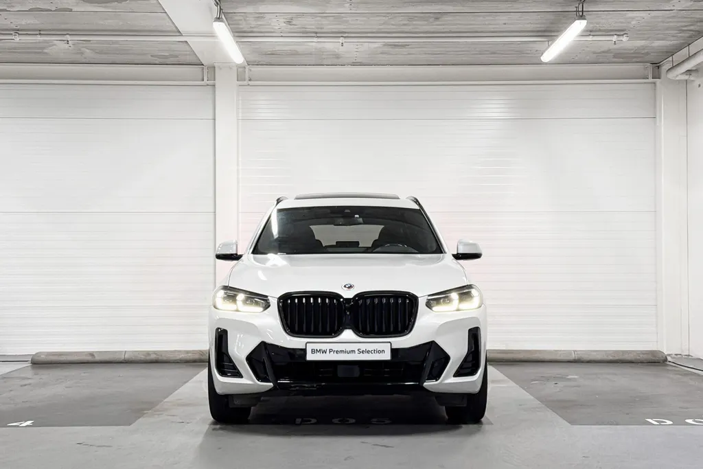 BMW X3 xDrive30e High Executive