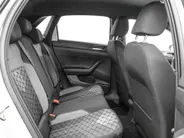 Volkswagen Polo 1.0 TSI 95pk DSG R-Line · Camera · Matrix LED · ACC · Stoelverwarming · Apple/Android Car Play · Sfeerverlichting · Verkeersbord Detectie ·