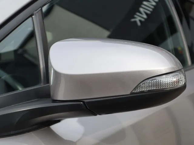 Toyota C-HR 2.0 Hybrid First Edition Trekhaak | Blindspot | Stuur en stoelverwarming
