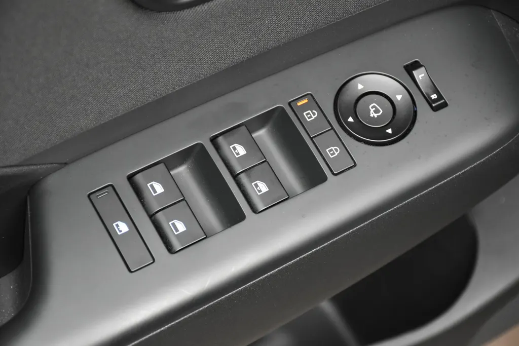 Hyundai Kona 48,4 kWh 156pk Comfort I Navi I Camera I PDC