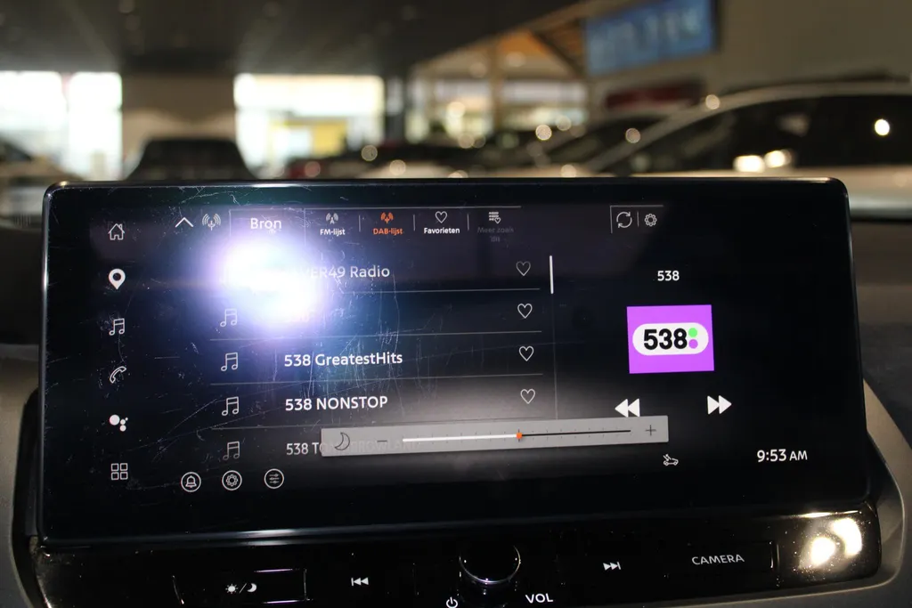 Nissan QASHQAI 1.5 e-Power N-Design | Stuur-, stoel- en voorruitverwarming  | 20inch wielen |360grd camera | parkeersensoren voor en achter | Electrische stoelverstelling met geheugen | Alcantra/lederen bekleding | 205PK | Two-tone lak | Apple carplay & Android auto |