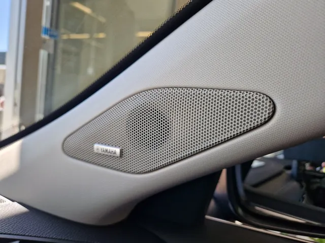 Mitsubishi Outlander 2.4i PHEV First Edition ( meerdere kleuren op voorraad )