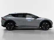 Kia EV6 Light Edition 63 kWh Navigatie | Stoel + stuurverwarming | Achteruitrijcamera | Climate control |