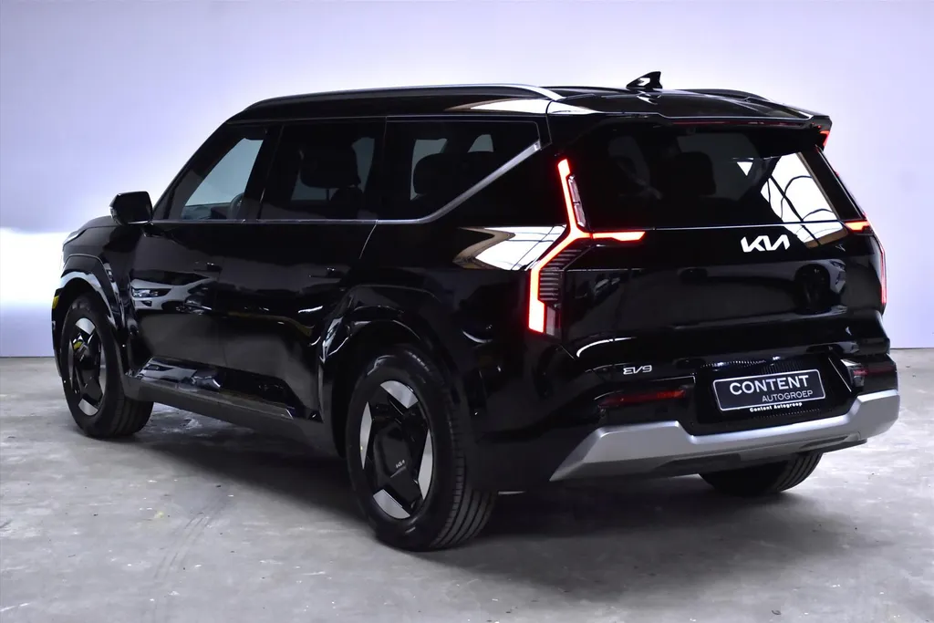 Kia EV9 99,8kWh 204pk RWD Plus NIEUW - SNEL LEVERBAAR