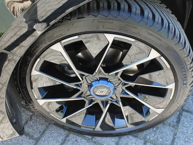 Renault Clio 1.0 TCe 90 GPF esprit Alpine | all season banden | Navigatie | Cruise adaptief