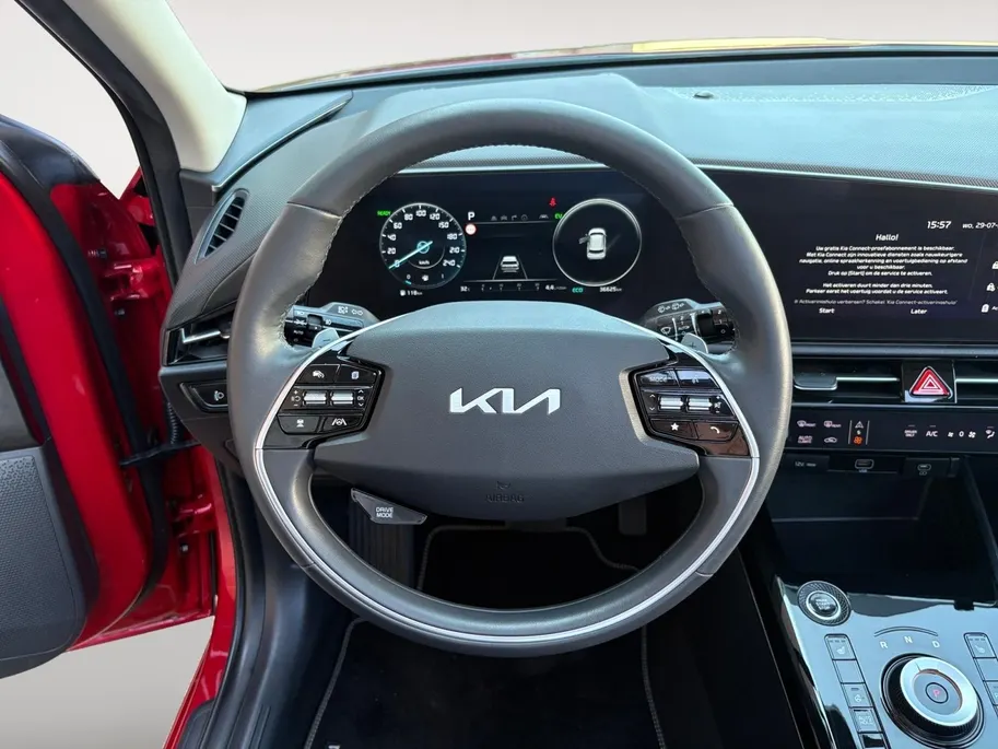 Kia Niro 1.6 GDi Hybrid DynamicPlusLine | Trekhaak | Schuifdak | Stoel en stuurverwarming | Dodehoekdetectie | Camera | verbruik 1 op 20!