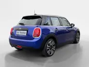 MINI 5-Deurs 1.5 Cooper | 17' VELGEN | SPORTSTOELEN | LED | 12 MAANDEN GARANTIE |