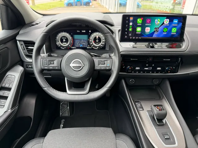 Nissan QASHQAI 1.3 Mild-Hybrid 158pk Xtronic N-Connecta | Panoramadak | Head-Up | Cold Pack | Two-Tone | App Connect | Keyless