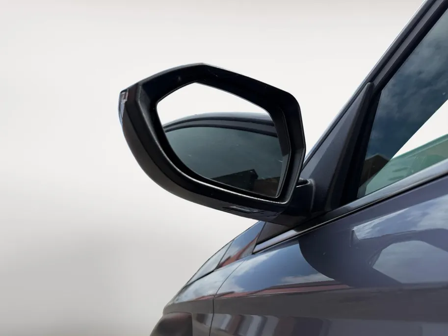 Hyundai Kona 1.6 GDI HEV Comfort Smart | Stuur-/ Stoelverwarming | Climate Control | Navigatie | Achteruitrijcamera | Parkeersensoren voor en achter | Apple Carplay/ Android auto |