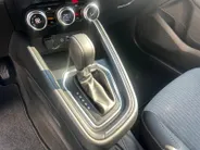 Renault Clio 1.6 E-Tech Full Hybrid 145 techno | Automaat | Navigatie | Apple Carplay & Android Auto | LMV | Cruise & Climate Control | Camera | Parkeersensoren | 12 Maanden BOVAG Garantie