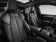 Audi Q6 e-tron Sportback S edition 83 kWh 252 PK · Glazen panoramadak · Trekhaak elek. wegklapbaar · Optiekpakket zwart