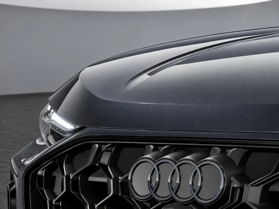 Audi Q5 e-hybrid quattro S edition Competition 367 PK · Trekhaak elek. wegklapbaar · Winterpakket · Privacy glas