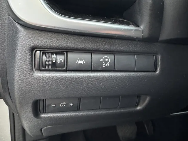 Nissan QASHQAI 1.3 MHEV Xtronic N-Connecta Panodak