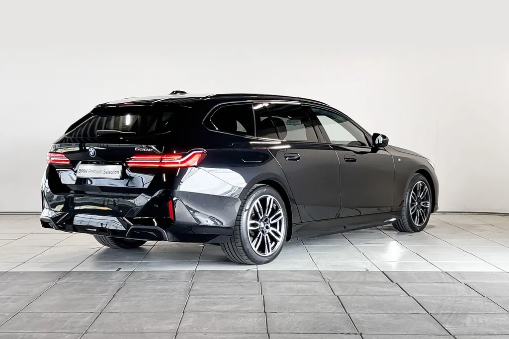 BMW 5 Serie Touring 530e M Sport Edition