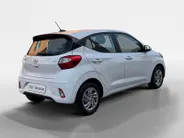 Hyundai i10 1.0 Comfort Smart | All-season banden | Navigatie | Achteruitrijcamera | Airco | Apple Carplay/ Android auto |