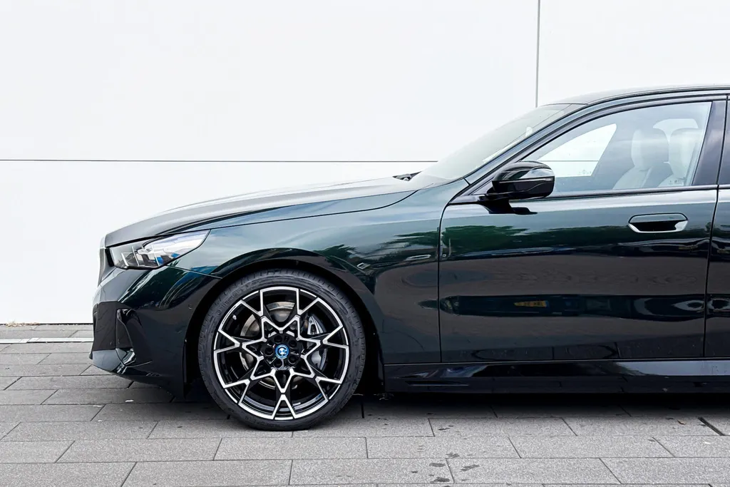 BMW i5 Sedan eDrive40 M Sport Edition 84 kWh