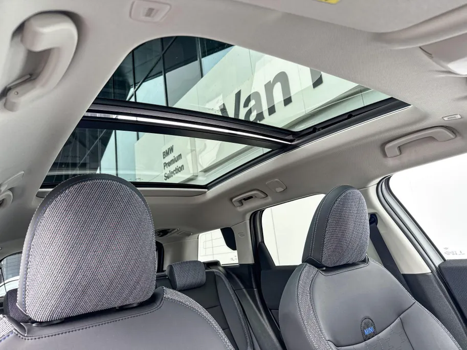 MINI Countryman C