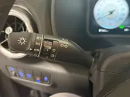 Hyundai Kona EV Comfort 64 kWh | Lichtmetalen velgen| Navigatie| Camera| Cruise Controle| Dealer onderhouden| Metalliclak