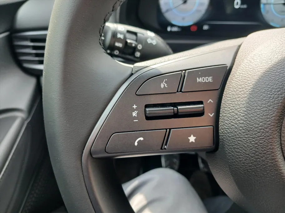 Hyundai Bayon 1.0 100PK Comfort / DIRECT LEVERBAAR! / Demonstratieauto / SCHERP GEPRIJSD! /