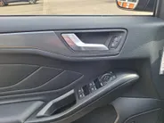 Ford Focus Wagon 1.0 EcoBoost Titanium Business