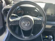 Toyota Yaris 1.5 Hybrid Executive Zeer compleet o.a. Navigatie, Trekhaak etc! Nu incl. 12 maanden garantie!