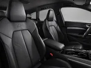 Audi A5 e-hybrid quattro S edition 299 PK · Premium pakket · Optiekpakket zwart · Trekhaak elek. wegklapbaar