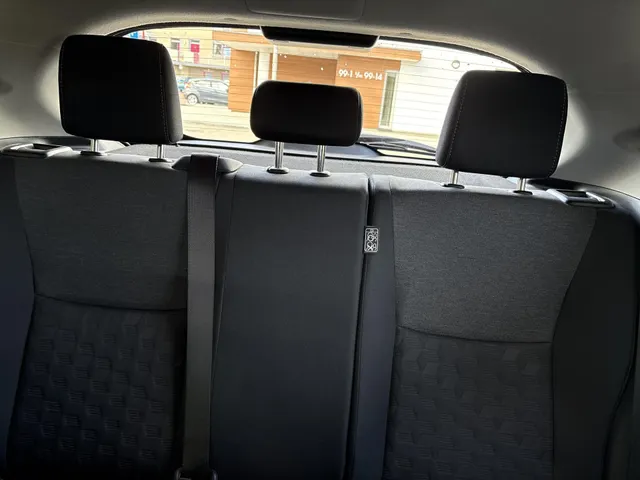 Toyota Yaris 1.5 Hybrid 115 First Edition