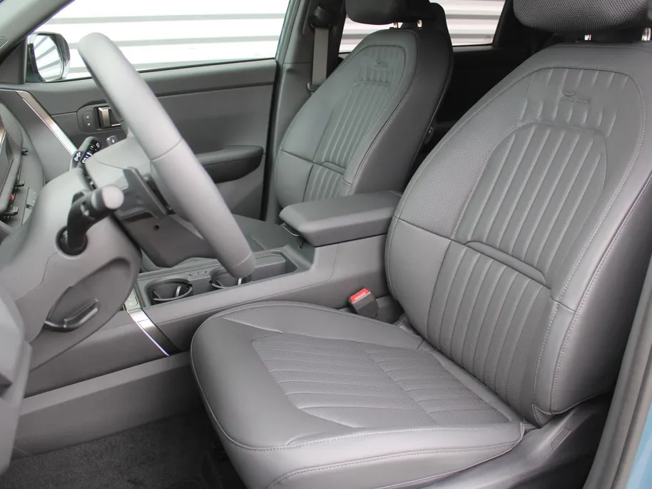 Kia Seltos 1.6 T-GDi DCT7 X-Line Demo Edition | Stuur-/stoelverwarming + ventilatie | 360 Camera | Leer | Elek. stoelverstelling | Telefoonlader | LED | 19' LM |