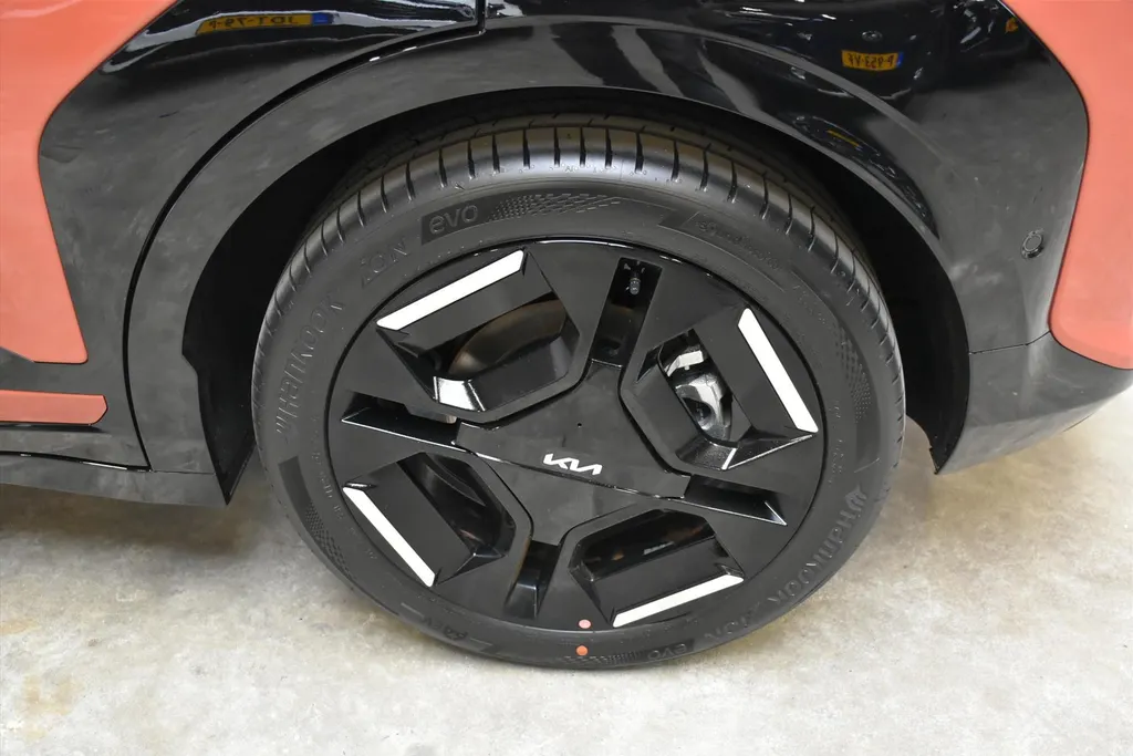 Kia EV3 81,4 kWh 204pk GT-PlusLine NIEUW - SNEL LEVERBAAR