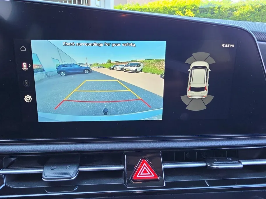 Kia Niro 1.6 GDi Hybrid DynamicLine | Two-Tone | Trekhaak | Climate control | Navigatie | Cruise control