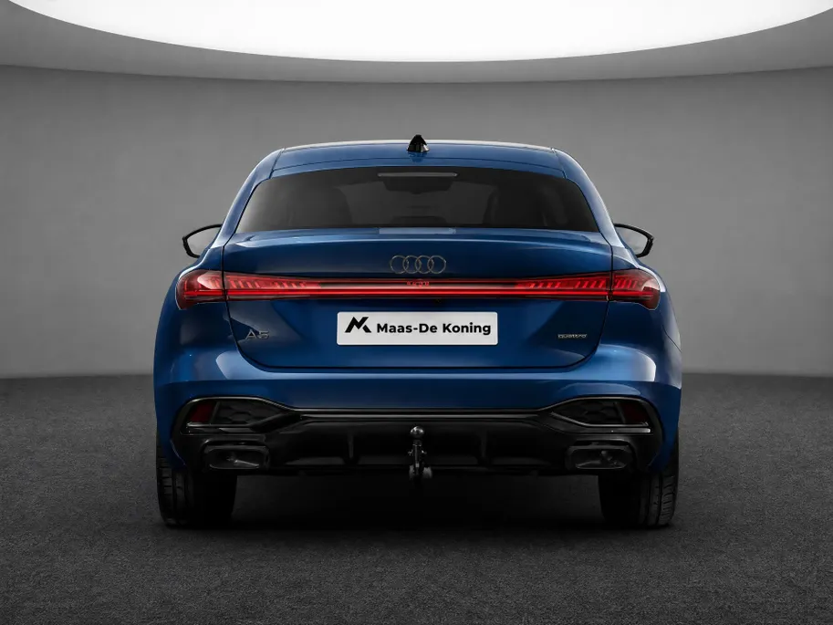 Audi A5 2.0 e-hybrid quattro S edition 299 PK · Tech pro · Glazen panoramadak · MMI experience pro met  premium 3D