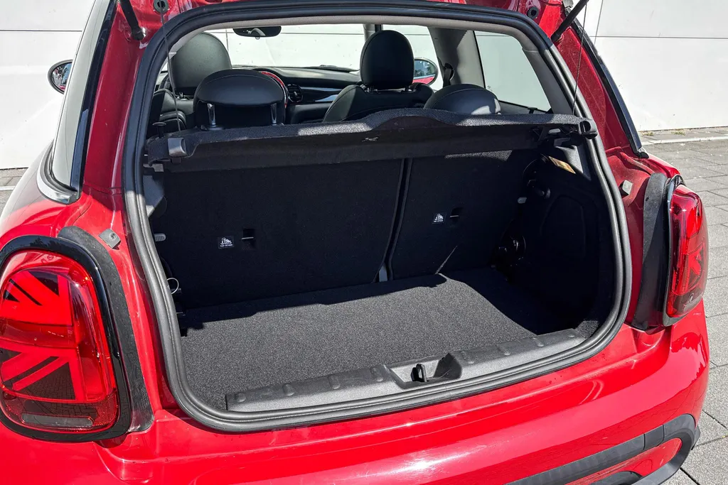 MINI Cooper 3-deurs Cooper Business Edition